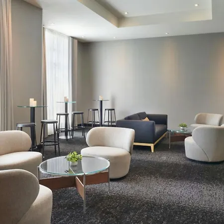Residence Inn By Marriott Calgary Airport-2